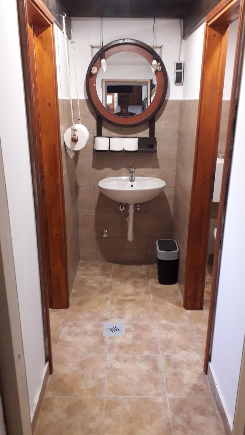 Kamp Seosko Domacinstvo Radman Hotel Herceg Novi Ngoại thất bức ảnh